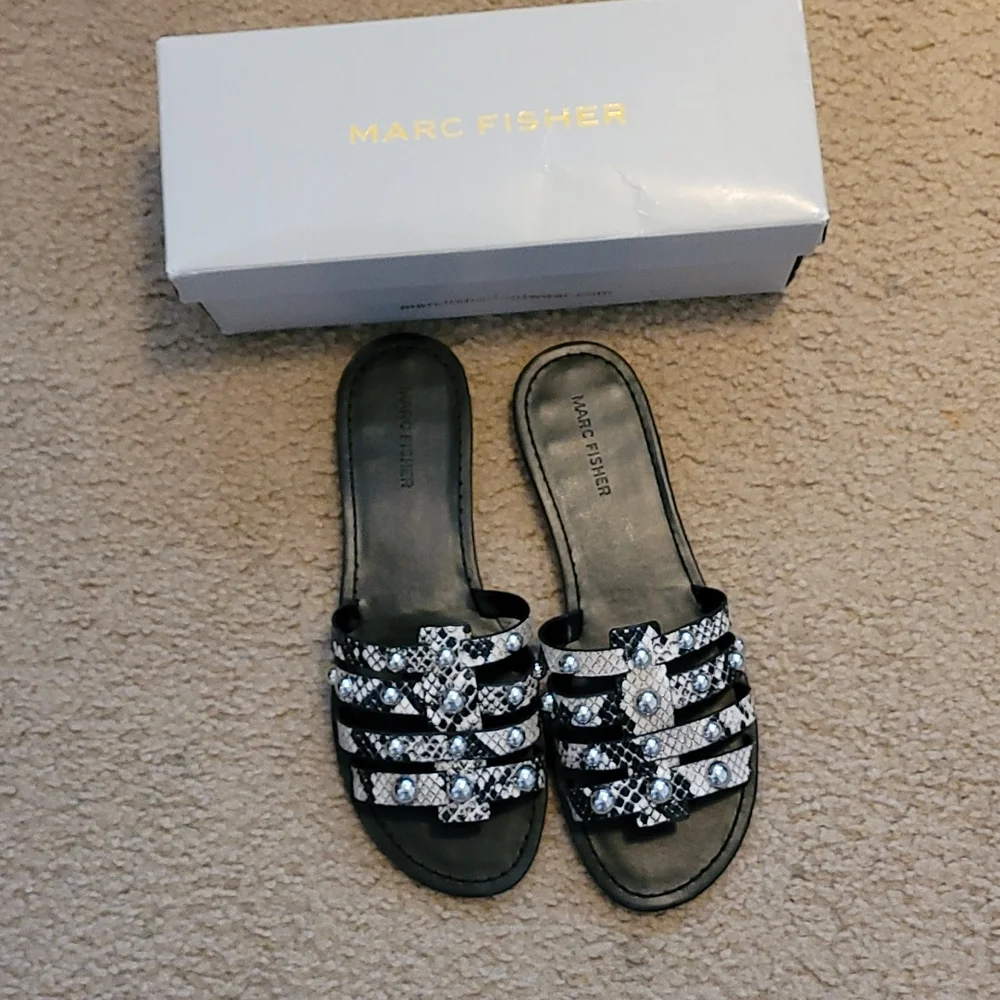 Marc Fisher brand new